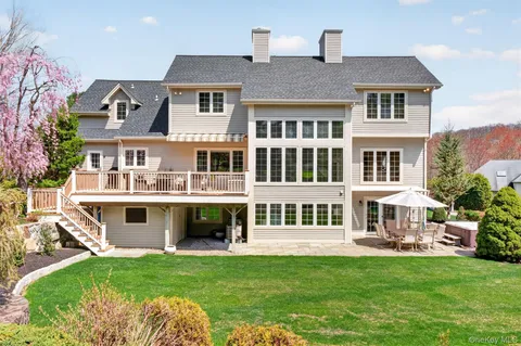 $1,350,000 | 75 Kensington Lane, Yorktown Heights, NY 10598