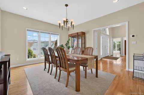 $1,350,000 | 75 Kensington Lane, Yorktown Heights, NY 10598