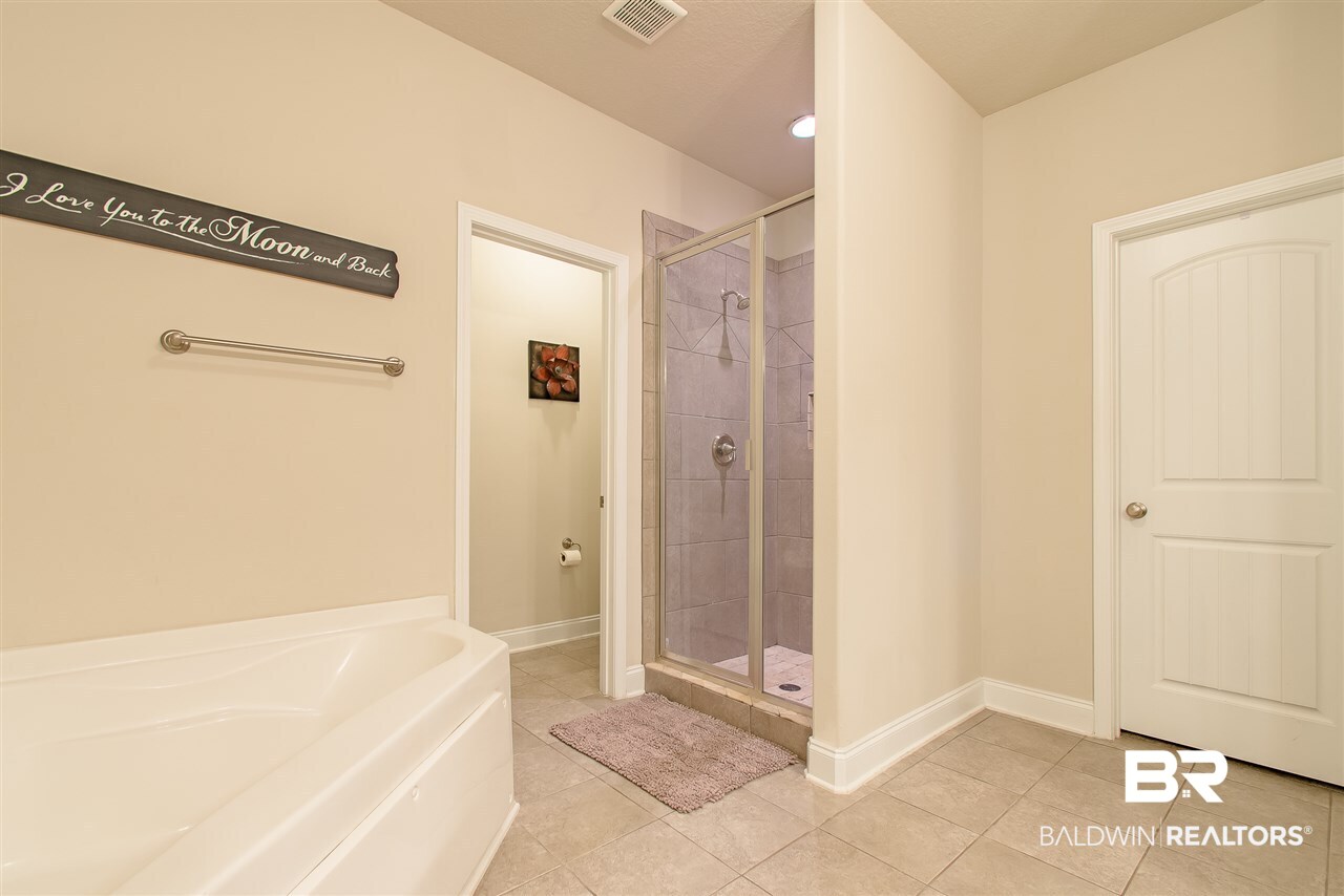 11920 Alabaster Drive Daphne, AL 36526 - Photo 23 of 38 Private Water Closet