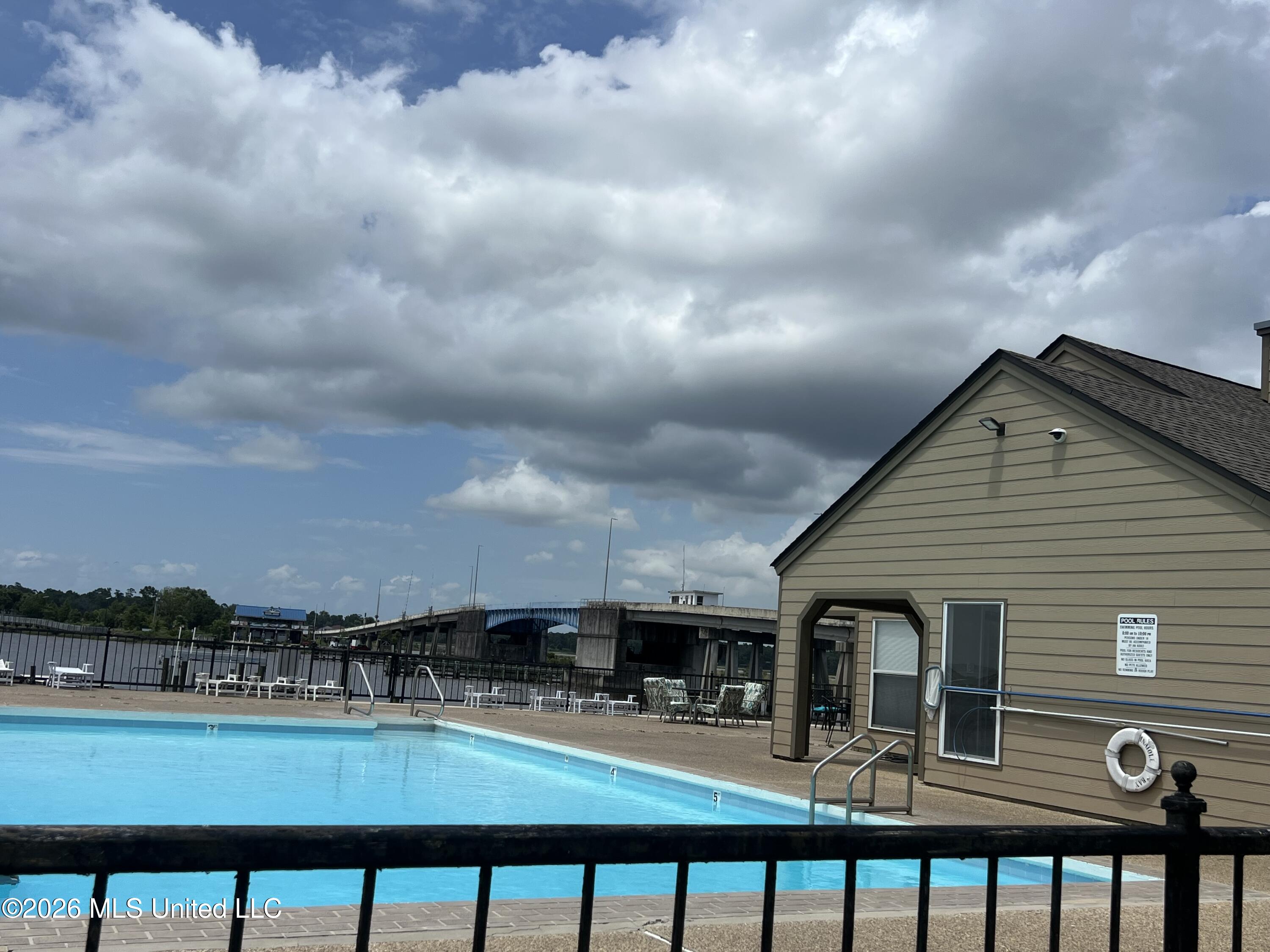 495 Old Popp's Ferry Road, Unit 17 Biloxi, MS 39531 - Photo 18 of 22 495 6