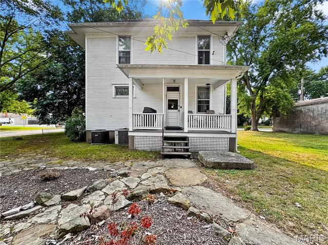 $180,000 | 401 Henry Street, Prairie du Rocher, IL 62277