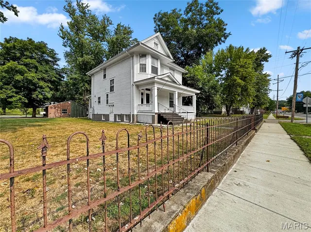 $180,000 | 401 Henry Street, Prairie du Rocher, IL 62277