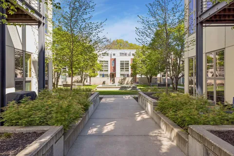 $495,000 | 2845 Colfax Avenue South, Unit W402, Minneapolis, MN 55408
