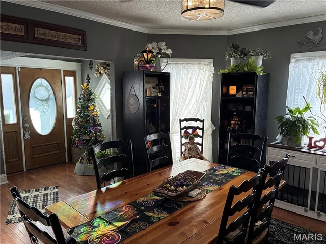 $275,000 | 615 Grigg Street, Greenville, IL 62246