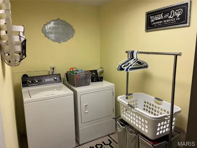 $275,000 | 615 Grigg Street, Greenville, IL 62246