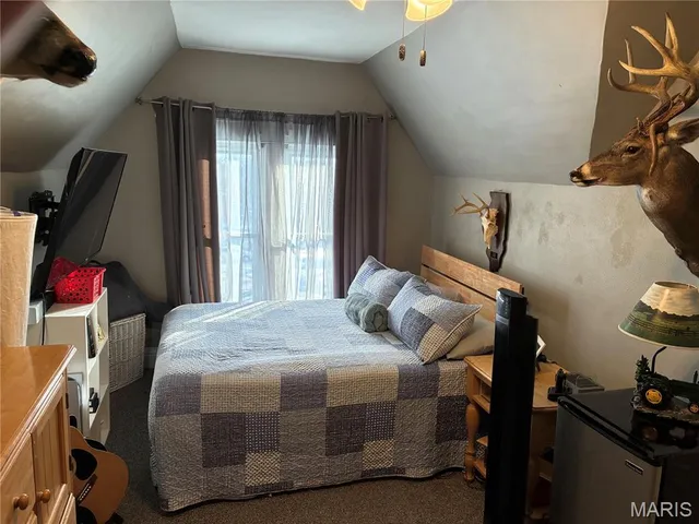 $275,000 | 615 Grigg Street, Greenville, IL 62246