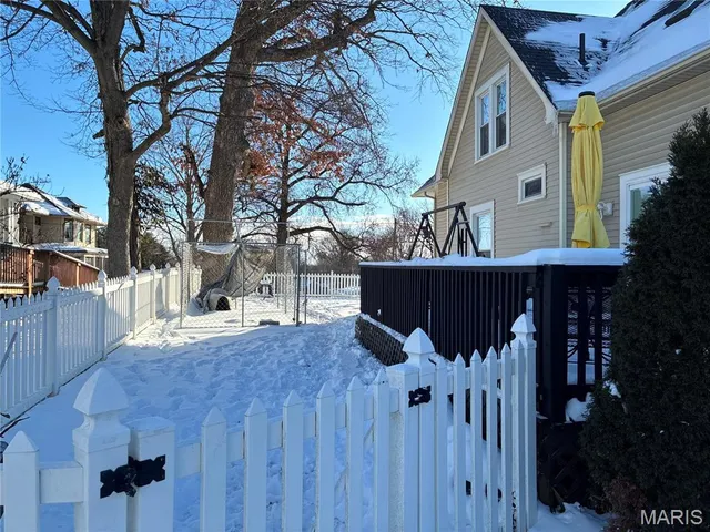 $275,000 | 615 Grigg Street, Greenville, IL 62246