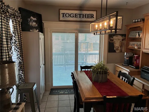 $275,000 | 615 Grigg Street, Greenville, IL 62246