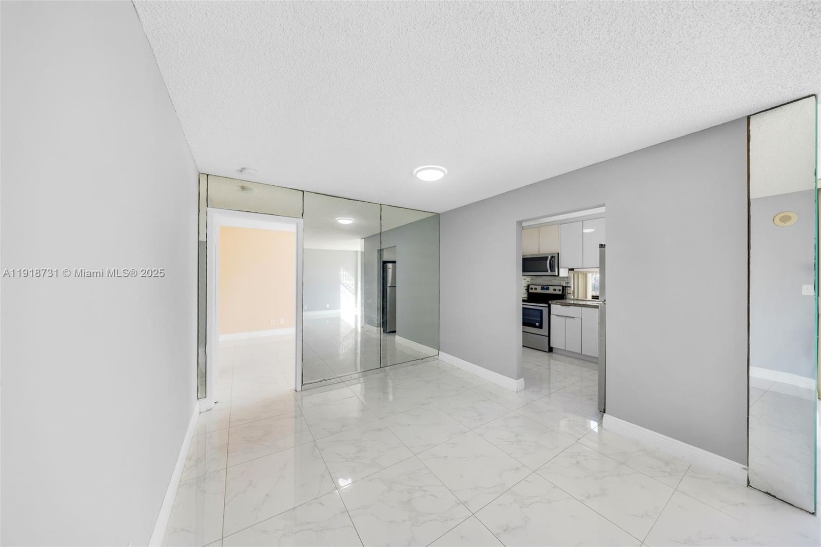 17011 North Bay Road, Unit 718 Sunny Isles Beach, FL 33160 - Photo 15 of 24