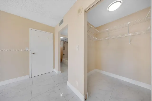 $2,000 | 17011 North Bay Road, Unit 718, Sunny Isles Beach, FL 33160