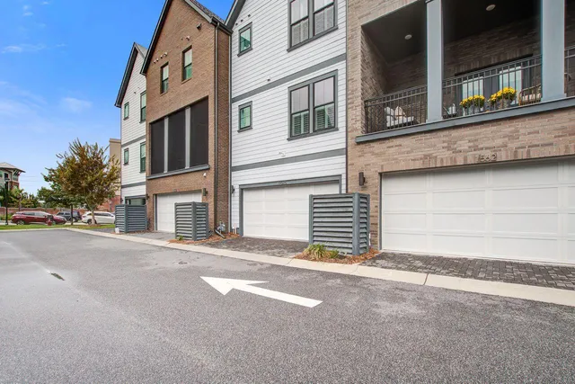 $775,000 | 1560 Hancock St Mount, Unit B4, Mount Pleasant, SC 29464