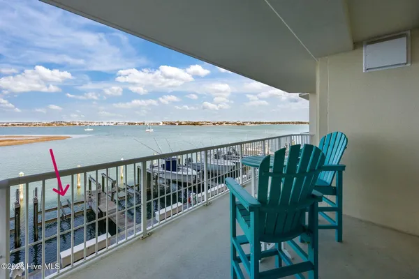 $829,000 | 100 Olde Towne Yacht Club Drive, Unit U212 A07 SLIP, Beaufort, NC 28516