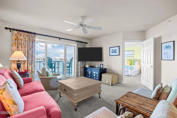 $829,000 | 100 Olde Towne Yacht Club Drive, Unit U212 A07 SLIP, Beaufort, NC 28516