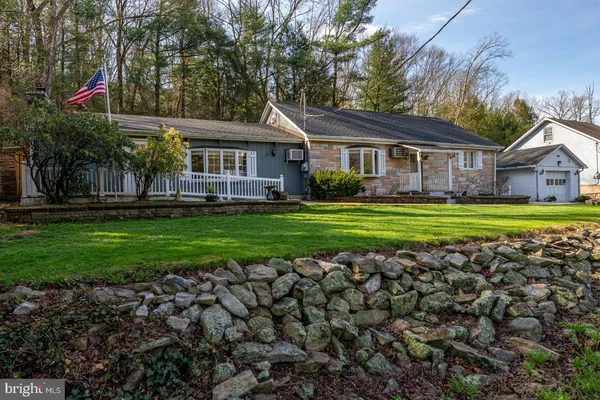 $269,900 | 127 Molleystown Road, Pine Grove, PA 17963