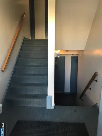 $1,800 | 79 Washington Avenue, Unit 4, Dumont, NJ 07628