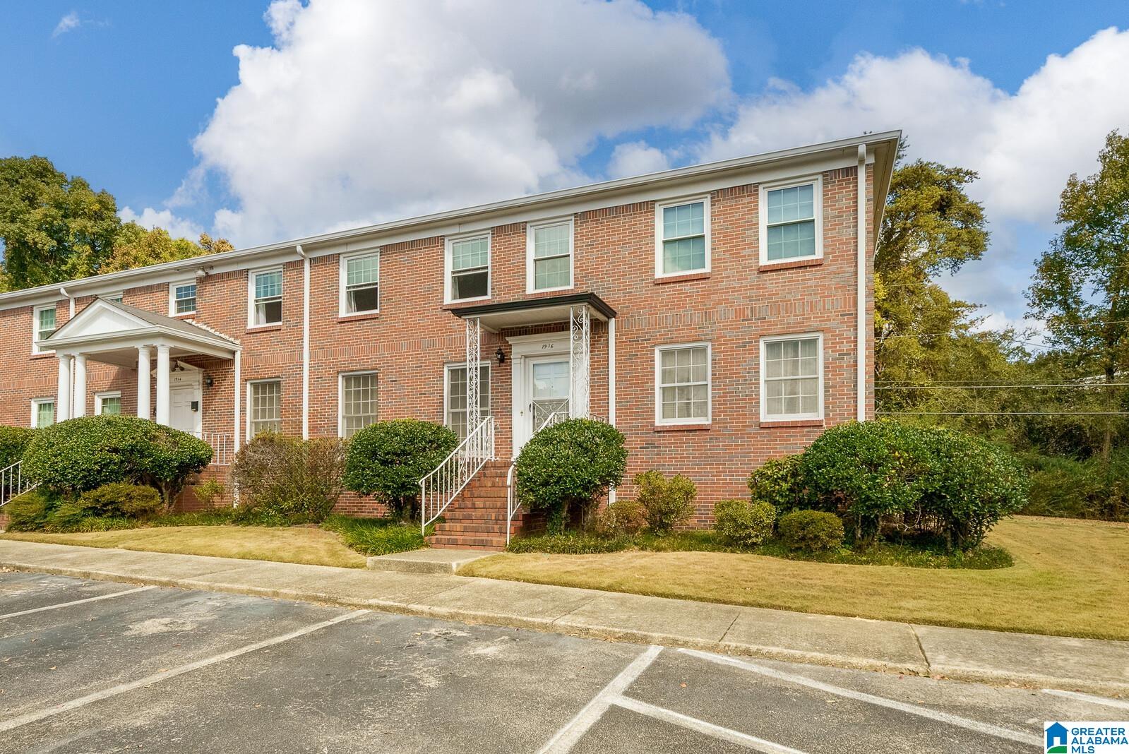 1916 Laurel Road, Unit 1916 Birmingham, AL 35216 - Photo 1 of 28