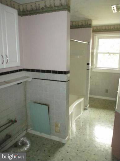 13501 Spriggs Road Hagerstown, MD 21742 - Photo 13 of 14 Interior (General)