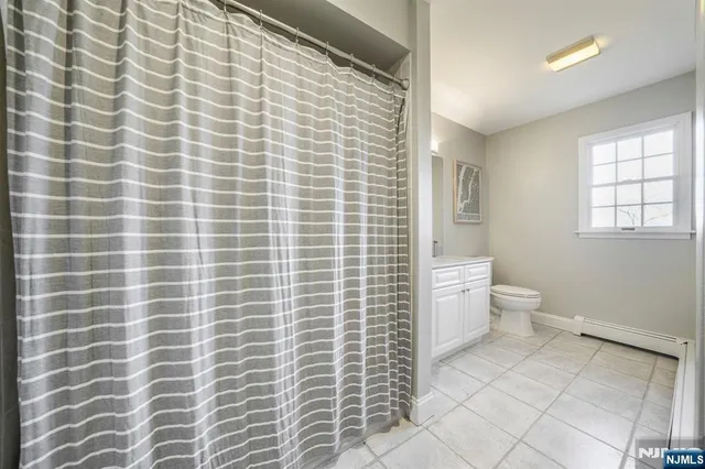 $1,389,900 | 45 Alize Drive, Butler, NJ 07405