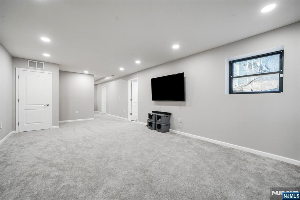 45 Alize Drive Butler, NJ 07405 - Photo 36 of 49