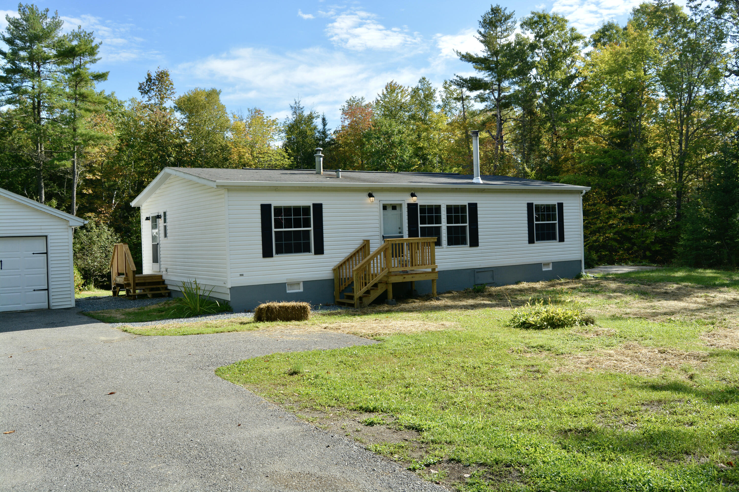 456 Hampden Road Carmel, ME 04419 - Photo 2 of 36 66ADB8F5-DDF5-400D-9B33-46D8C102247D_1_2