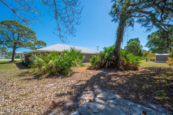 $975,000 | 4970 Highway 1, Grant Valkaria, FL 32949