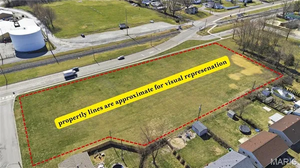 $500,000 | 530 West State Street, O'Fallon, IL 62269