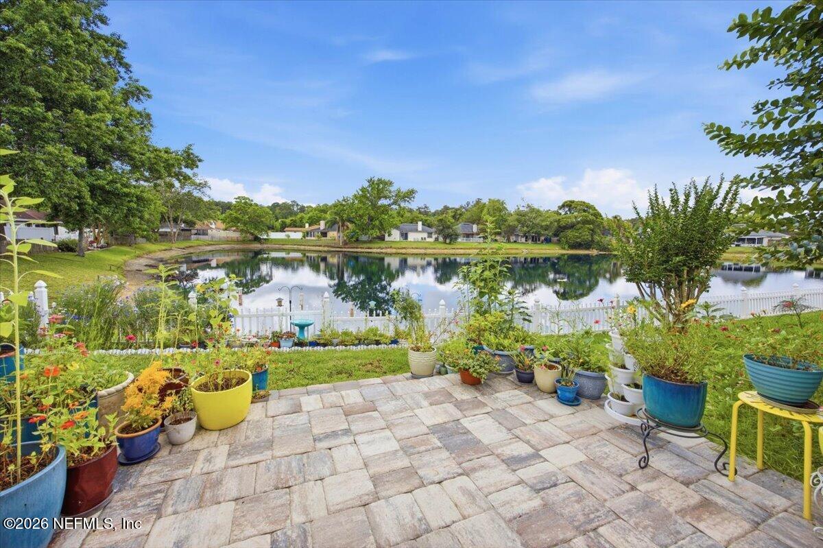 4544 Singletary Road Jacksonville, FL 32257 - Photo 24 of 36 22-Patio View
