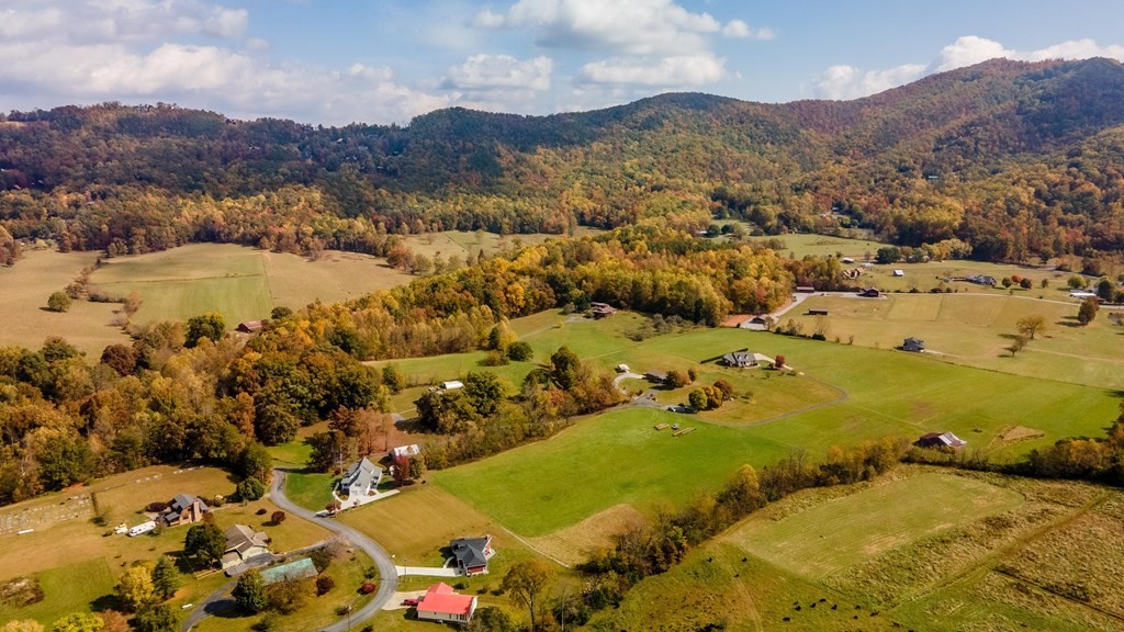 6 Ownby Road Sevierville, TN 37862 - Photo 18 of 27
