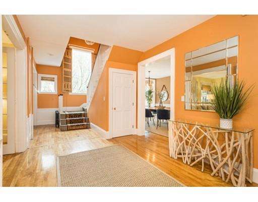 45 Mt Vernon Street Cambridge, MA 02140 - Photo 2 of 27