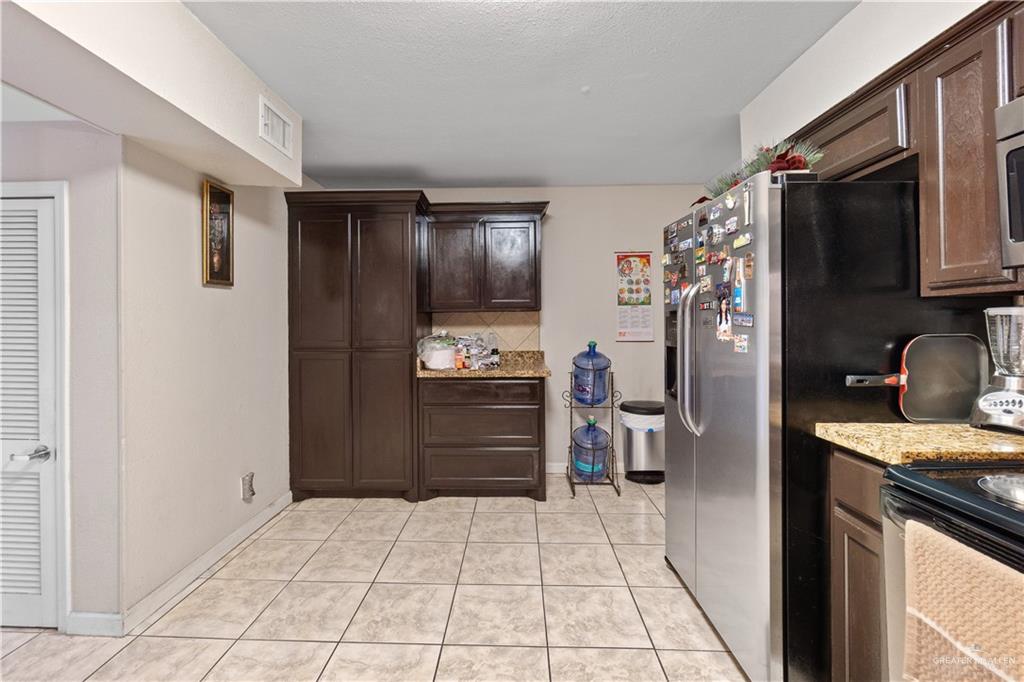 15 Ripple Creek Circle Brownsville, TX 78521 - Photo 8 of 24