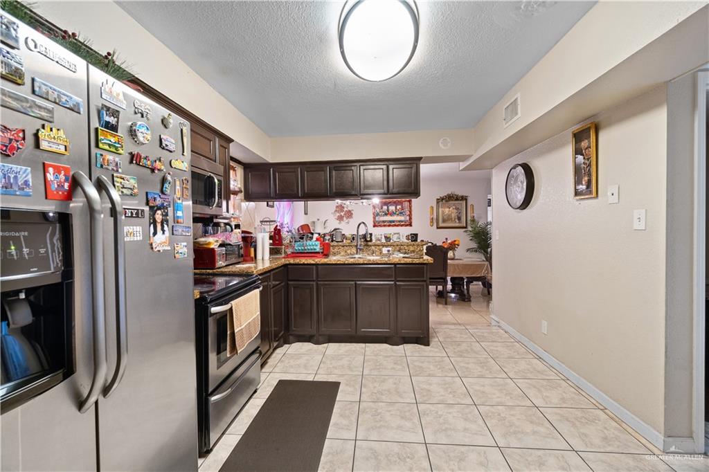 15 Ripple Creek Circle Brownsville, TX 78521 - Photo 9 of 24