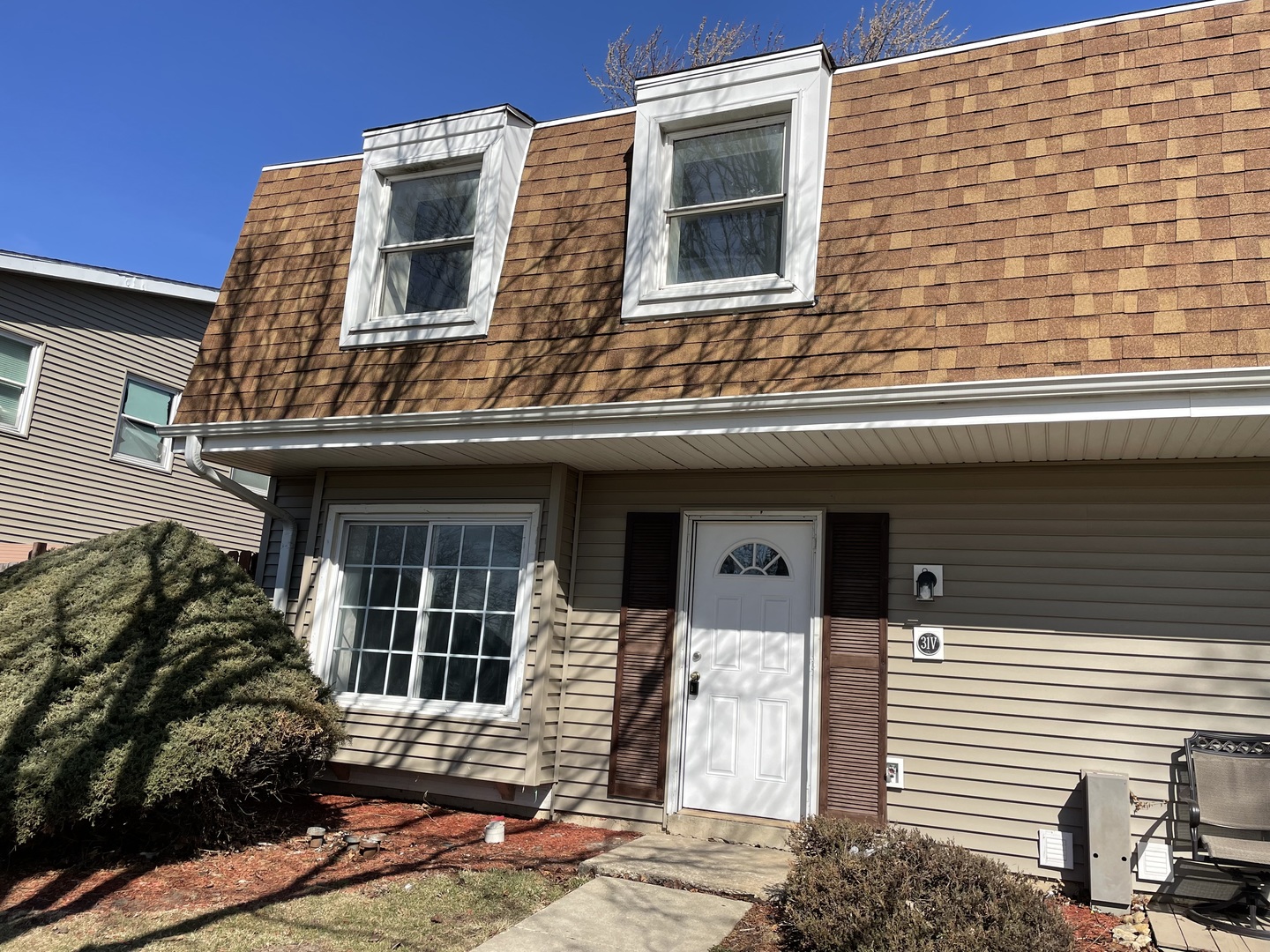 31 V South Fernwood Drive, Unit 31V Bolingbrook, IL 60440 - Photo 1 of 11