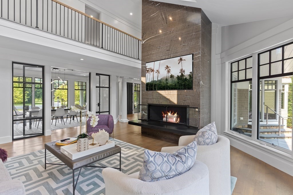 70 Laurel Road Weston, MA 02493 - Photo 11 of 42