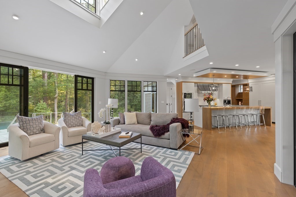 70 Laurel Road Weston, MA 02493 - Photo 12 of 42