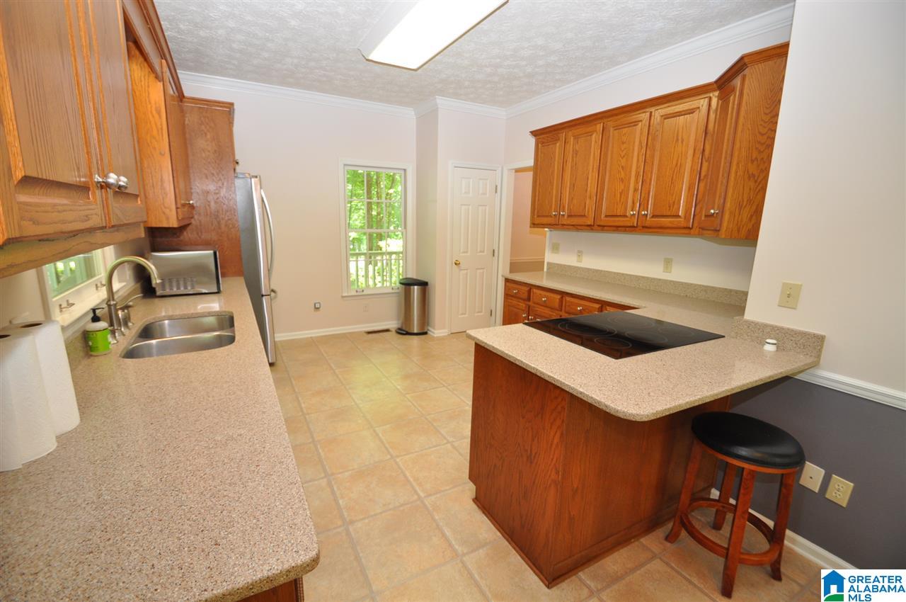 209 Chestnut Circle Alabaster, AL 35007 - Photo 7 of 13