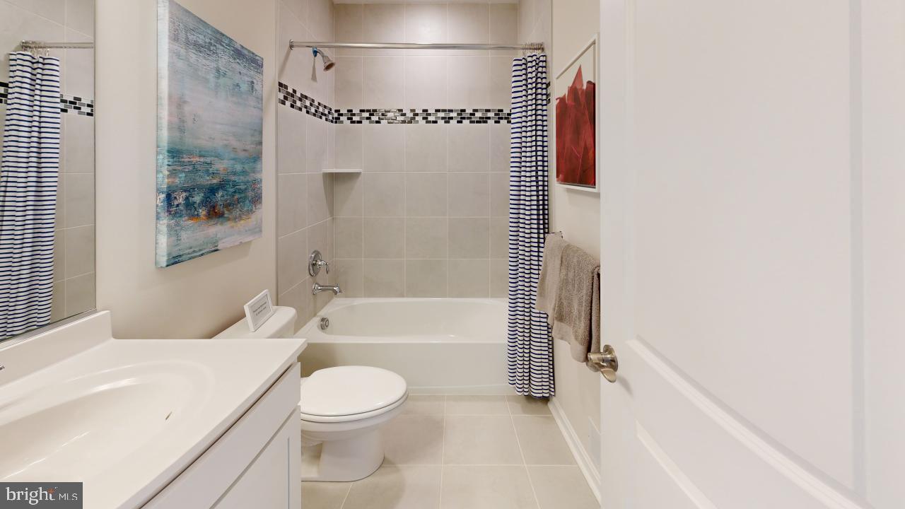 11271 Davisar Road, Unit 107 White Marsh, MD 21162 - Photo 5 of 22 FOR ILLUSTRATION ONLY - MODEL PHOTOS