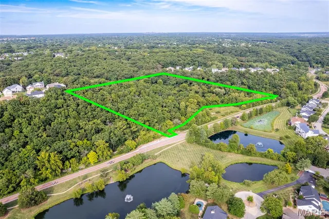 $350,000 | 1110 Kiefer Creek Road, Ballwin, MO 63021