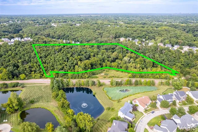 $350,000 | 1110 Kiefer Creek Road, Ballwin, MO 63021