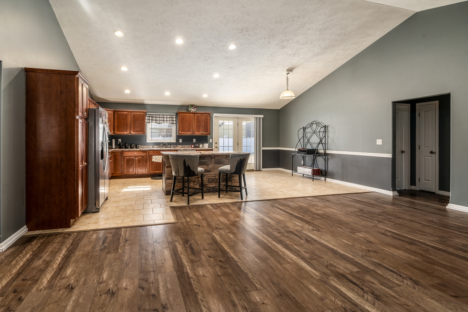 1144 West Webster Street Benton, IL 62812 - Photo 5 of 45