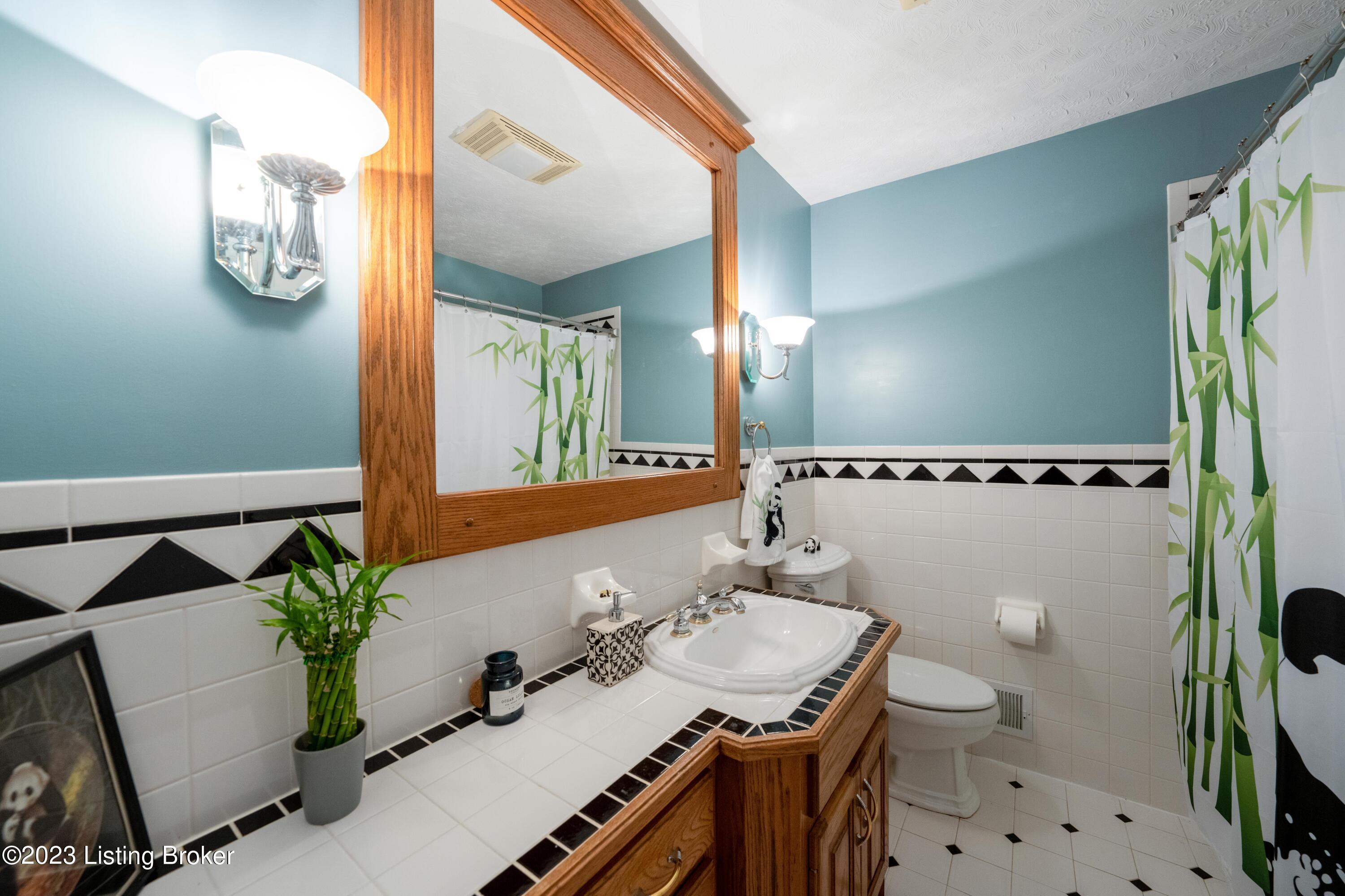 170 Waterford Road Mount Washington, KY 40047 - Photo 14 of 37 170 Waterford Rd-14