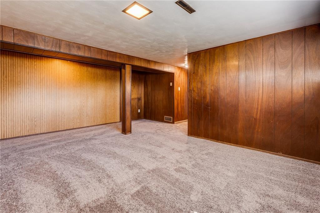 21 Newton Road Pittsburgh, PA 15221 - Photo 32 of 41 Gallery Image 32