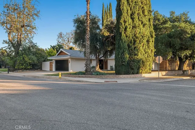 $1,299,000 | 913 Mountain View Avenue, Ojai, CA 93023