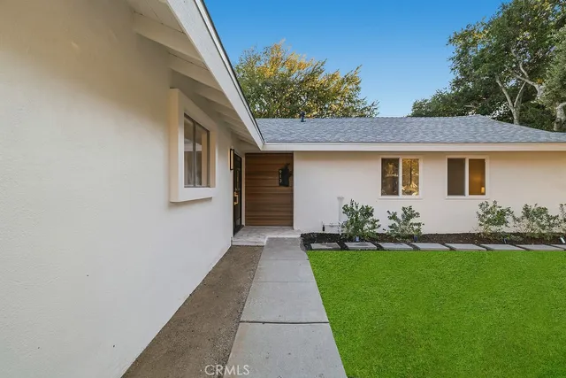 $1,299,000 | 913 Mountain View Avenue, Ojai, CA 93023