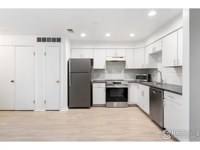 $675,000 | 2805 Sundown Lane, Unit 212, Boulder, CO 80303