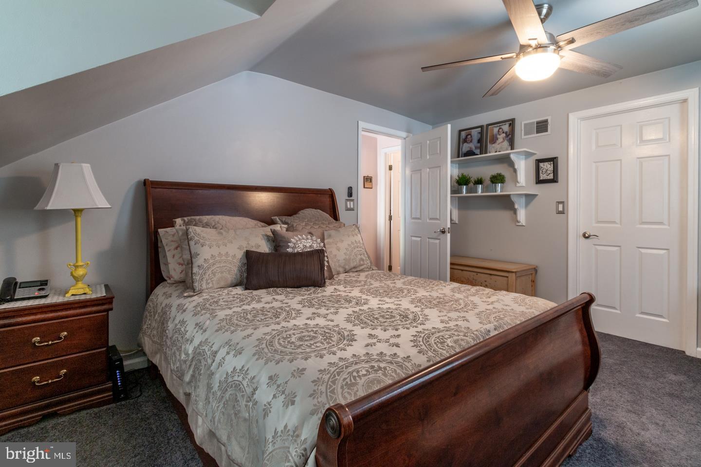 21 Loller Road Hatboro, PA 19040 - Photo 20 of 32 Bedroom 2