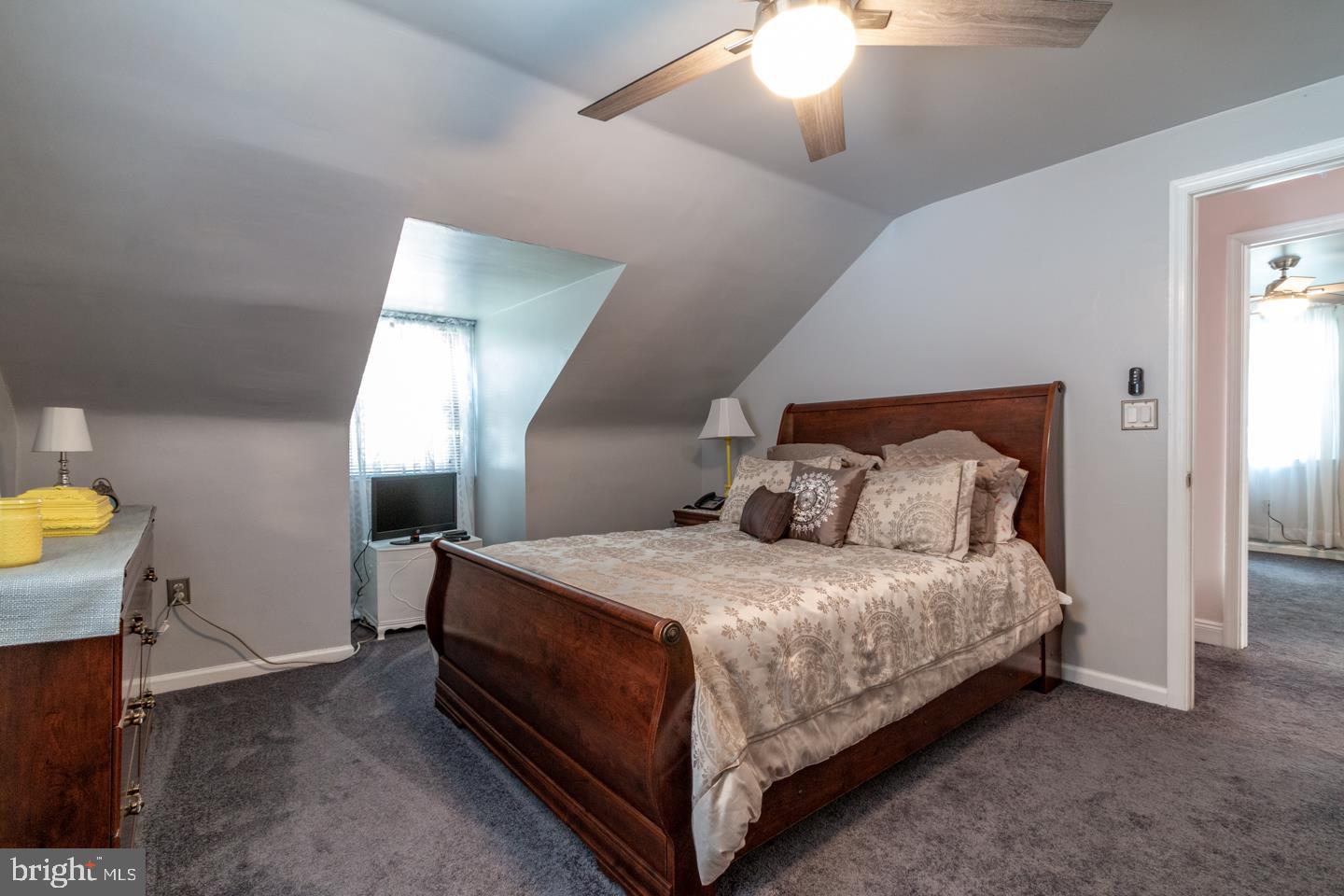 21 Loller Road Hatboro, PA 19040 - Photo 21 of 32 Bedroom 2