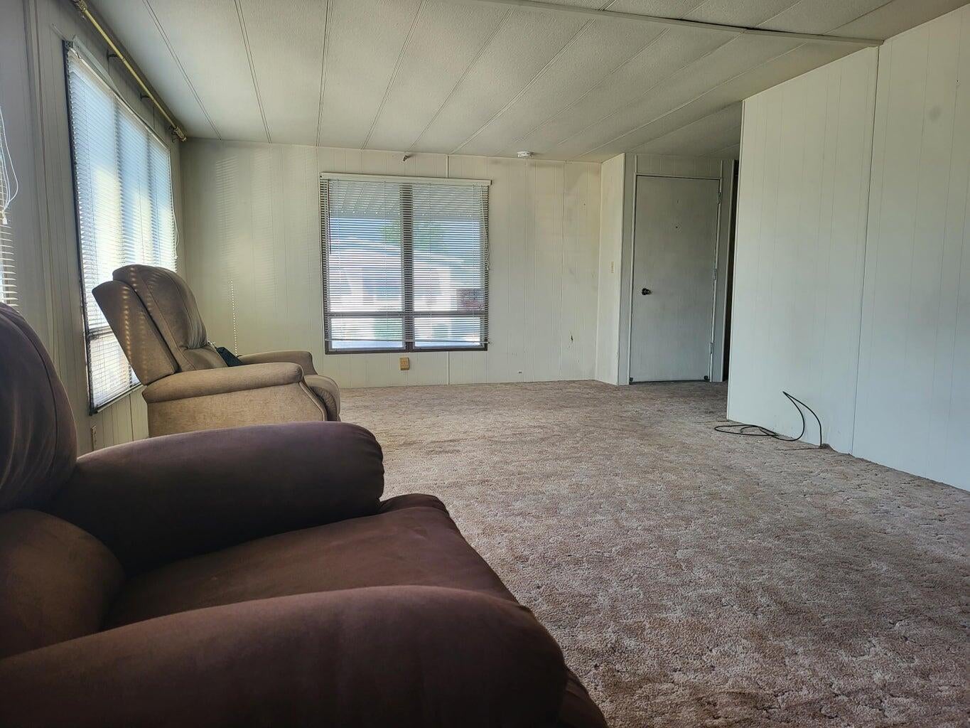 301 Freeman Road, Unit 31 Central Point, OR 97502 - Photo 11 of 21 Gallery Image 11