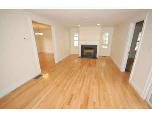 3 Countryside Road Natick, MA 01760 - Photo 3 of 11 Gallery Image 3