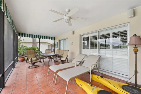 $699,000 | 5201 Dover Street Northeast, St. Petersburg, FL 33703