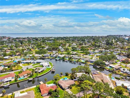 $699,000 | 5201 Dover Street Northeast, St. Petersburg, FL 33703